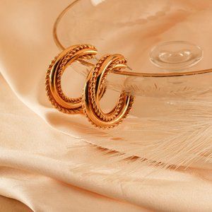 SOLD Vintage Gold Chunky Braided Hoop Earrings